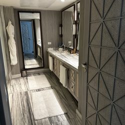 Sheraton Grand Rio Hotel & Resort - Master bath in vice presidential suite