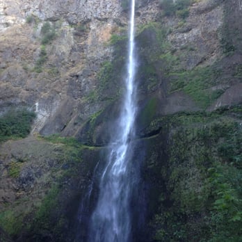 Multnomah Falls - Hiking Near Me - Bridal Veil, Oregon Multnomah Falls - Hiking Near Me - Bridal Veil, Oregon