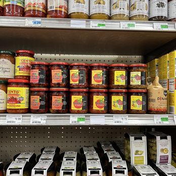Howie's Market - Grocery Near Me - San Gabriel, California Howie's Market - Grocery Near Me - San Gabriel, California
