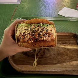 Salmon Poke Burger Salmon Poke Burger