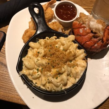 Outback Steakhouse - Lobster + shrimp with Mac and cheese - Steakhouses Near Me - Tampa, Florida Outback Steakhouse - Lobster + shrimp with Mac and cheese - Steakhouses Near Me - Tampa, Florida