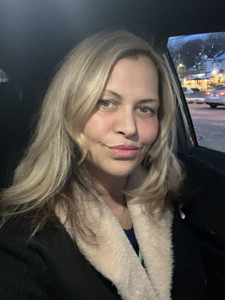 BLOW CURL & DYE HAIR SALON Updated September 2024 47 Reviews 942