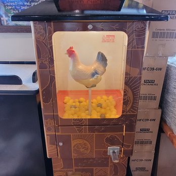 Golden Chick - Got a quarter,  for the chicken? - Fast Food Near Me - Hudson Oaks, Texas