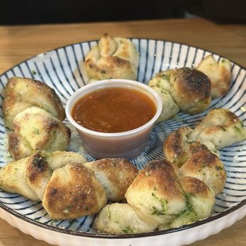 Pizza 900 - Garlic Knots - Pizza Near Me - Laguna Hills, California