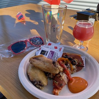 Elite Event: Schussboom Brewing's Sunset Soiree - Chicken wings with a side of pizza and spicy sauce - Yelp Events Near Me - Reno, Nevada Elite Event: Schussboom Brewing's Sunset Soiree - Chicken wings with a side of pizza and spicy sauce - Yelp Events Near Me - Reno, Nevada