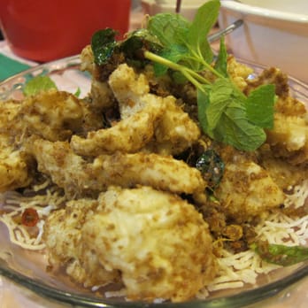 Istana Restaurant - squid with spiced salt - Chinese Near Me - Thornleigh, NSW