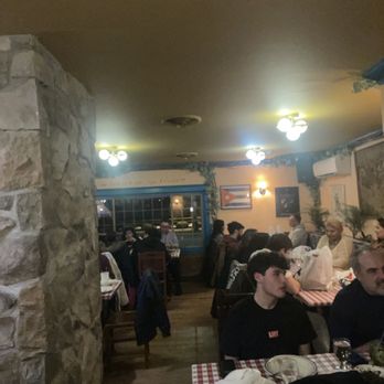 Rincon Criollo - Dining Room - Cuban Near Me - New Hyde Park, New York