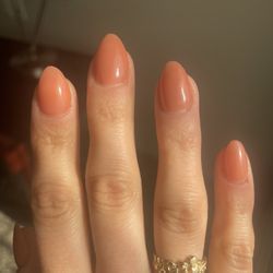 Purelux Nail Spa - "Almost Almond shape"