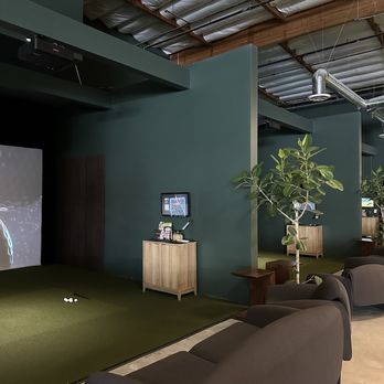 Ever Club - Golf simulation bay - Golf Near Me - Tustin, California Ever Club - Golf simulation bay - Golf Near Me - Tustin, California