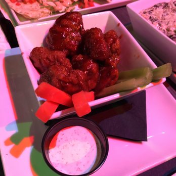 Brea Improv - Honey Bbq Boneless Wings. - Comedy Clubs Near Me - Brea, California Brea Improv - Honey Bbq Boneless Wings. - Comedy Clubs Near Me - Brea, California