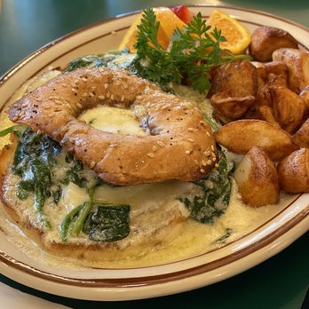 Michael D's Eatery - American Near Me - Coeur d'Alene, Idaho Michael D's Eatery - American Near Me - Coeur d'Alene, Idaho