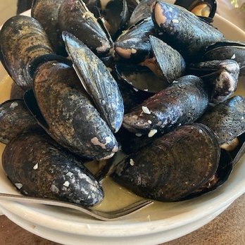 Le Garage - Mussels - French Near Me - Sausalito, California Le Garage - Mussels - French Near Me - Sausalito, California