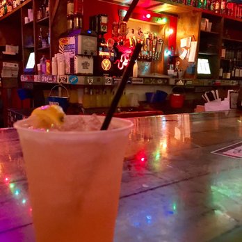 Tin Roof 2 - Californiacation - Bars Near Me - Franklin, Tennessee Tin Roof 2 - Californiacation - Bars Near Me - Franklin, Tennessee
