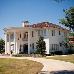 Oak Crest Mansion