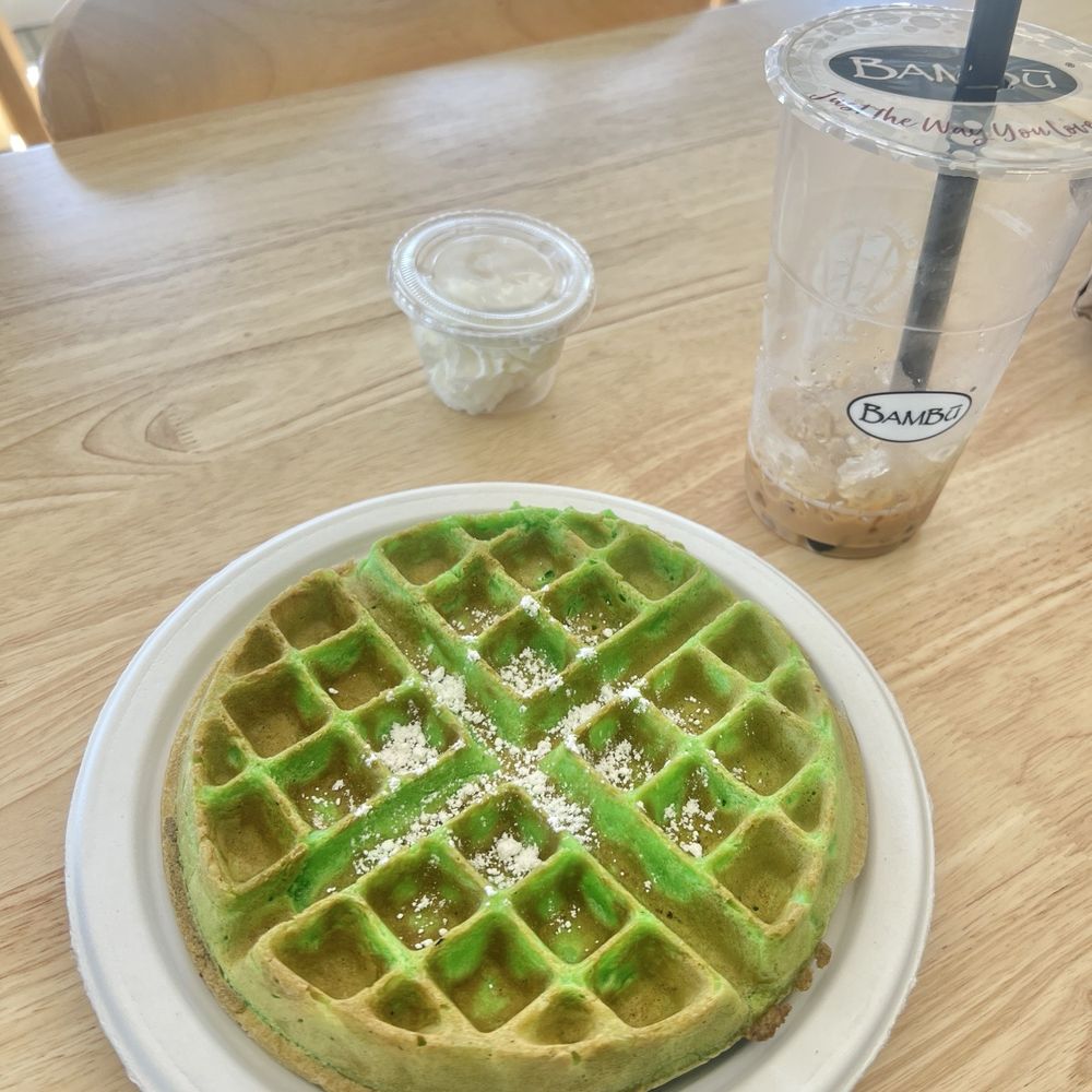 pandan waffle (powdered sugar with whipped cream on the side)