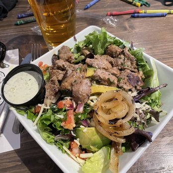 The Tavern on South Shore - Steak salad - American Near Me - Bemidji, Minnesota