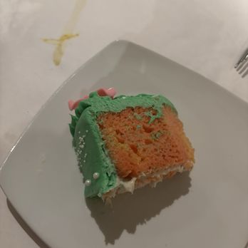 Kake Korner - Slice of Strawberry Lemon Cake - Bakeries Near Me - Laurel, Maryland