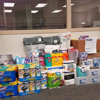 Kansas Counselors - Our entire Staff all joined together to come up with donations for Hope House. - Financial Services Near Me - Lenexa, Kansas Kansas Counselors - Our entire Staff all joined together to come up with donations for Hope House. - Financial Services Near Me - Lenexa, Kansas