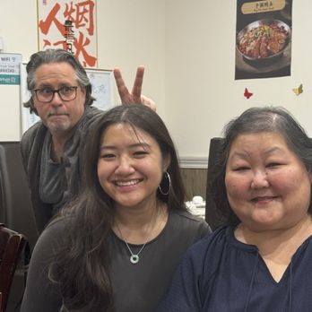 Amber Asian Restaurant - All the Elites just enjoying ourselves. - Chinese Near Me - Flushing, New York