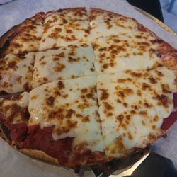 Leroy and Margarets - Cheese pizza