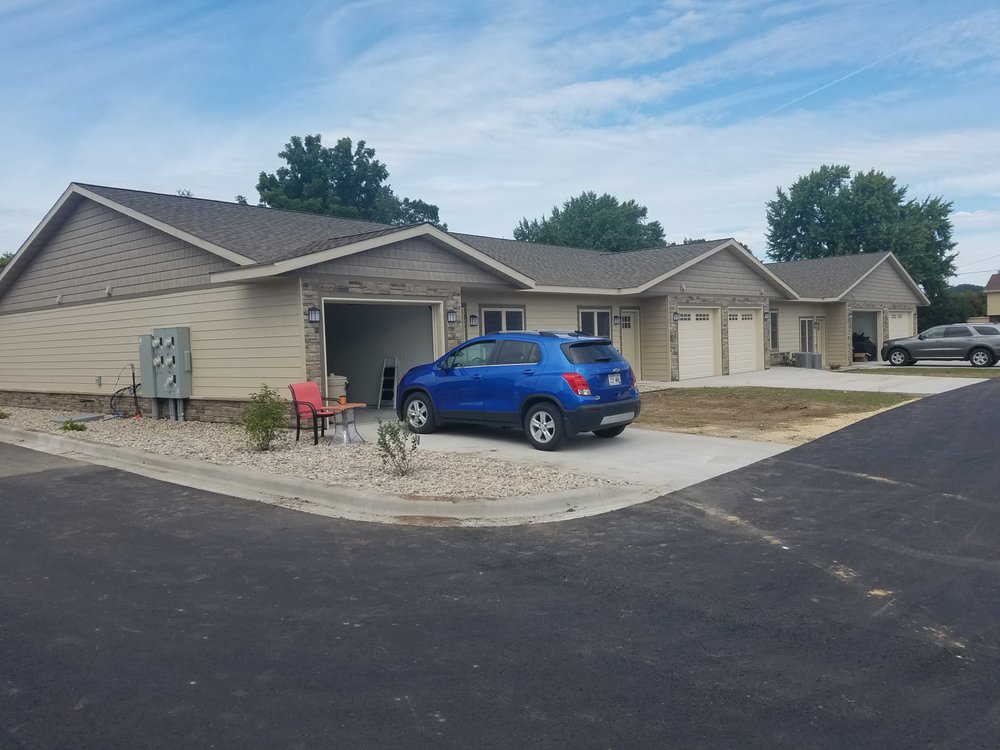BROTT APARTMENT RENTALS 700 Angel Ct, Holmen, Wisconsin Property
