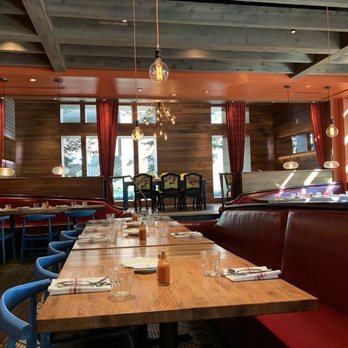 Nada - Dining area - Mexican Near Me - Columbus, Ohio