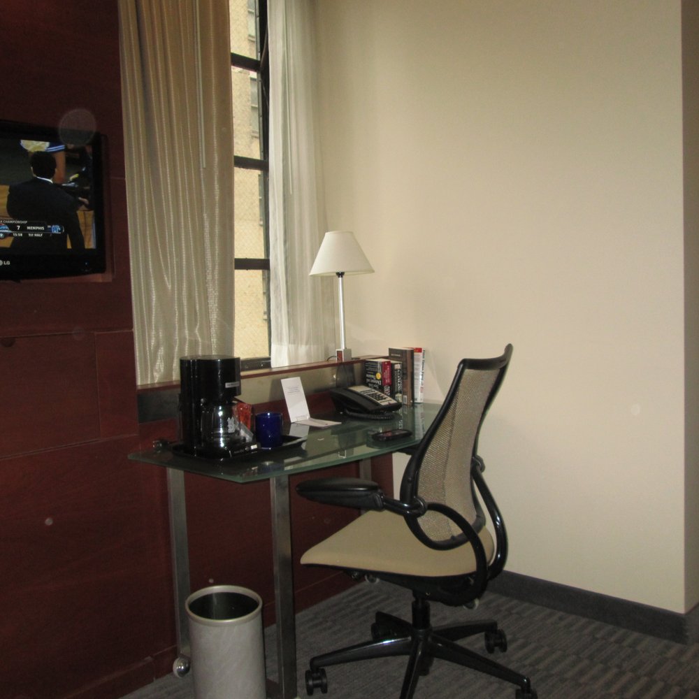 River Hotel - Our Room - Hotels Near Me - Chicago, Illinois