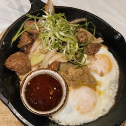 Steak & Eggs (Bo Ne) Steak & Eggs (Bo Ne)