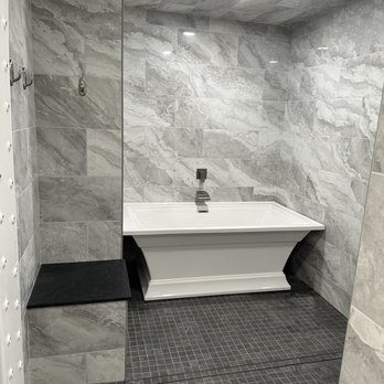 Fisher Tileworx - A view of the wet bath - Tiling Near Me - Placerville, California