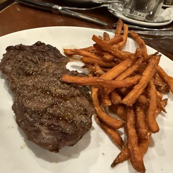 Minervas Restaurant - Sioux Falls - BUFFALO STEAK* - New American Near Me - Sioux Falls, South Dakota