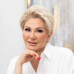 Aesthetix Lab - Monica Bonakdar, MD Medical Director