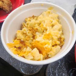 Betty's Home cooking - Mac & cheese to go was very good