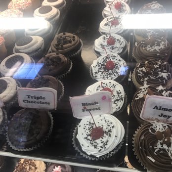 Sugarhigh Bakery - Bakeries Near Me - Frankenmuth, Michigan Sugarhigh Bakery - Bakeries Near Me - Frankenmuth, Michigan