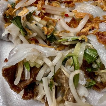 Banh Cuon Thanh Tri - U7  3 Goi Cuon Tom 3 Goi Cuon Cha Ca 3 Goi Cuon Tom 3 Goi Cuon Cha Ca - Vietnamese Near Me - Garden Grove, California