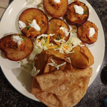 Udupi Palace - The fried idly and the samosas. - Indian Near Me - Berkeley, California