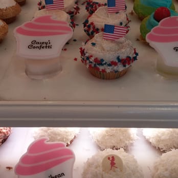 Casey's Cupcakes - Selection from the case - Cupcakes Near Me - Riverside, California