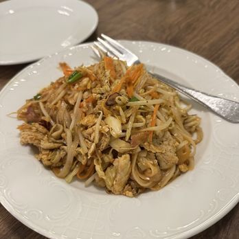To Thai For - Chicken pad Thai - Thai Near Me - Honolulu, Hawaii
