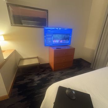 Fairfield by Marriott Inn & Suites Tehachapi - Hotels Near Me - Tehachapi, California Fairfield by Marriott Inn & Suites Tehachapi - Hotels Near Me - Tehachapi, California
