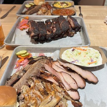 Smoak BBQ - 3 meat plate and a slab of ribs - Barbeque Near Me - Rochester, Minnesota Smoak BBQ - 3 meat plate and a slab of ribs - Barbeque Near Me - Rochester, Minnesota