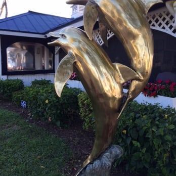 Gramma Dot's - Seafood Near Me - Sanibel, Florida Gramma Dot's - Seafood Near Me - Sanibel, Florida