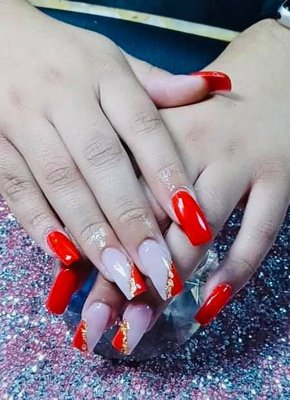 888 Hair Salon & Studio