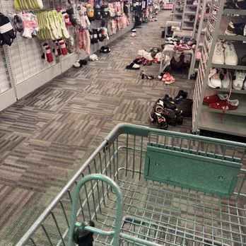 Burlington - Department Stores Near Me - Burbank, California