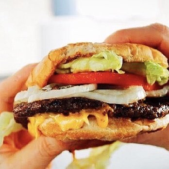 Swensons Drive-In - Cheeseburger | Instagram: slimthiccarbs - Burgers Near Me - North Olmsted, Ohio