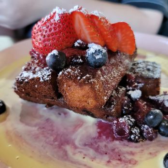 Amano - French toast - Cocktail Bars Near Me - Caldwell, Idaho