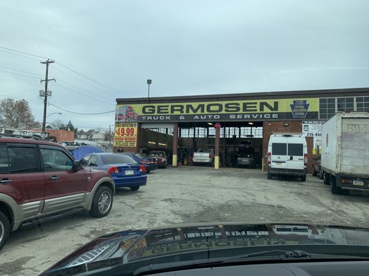 Germosen Truck and Auto Service