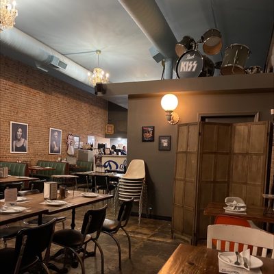 Deluca's Pizza by null