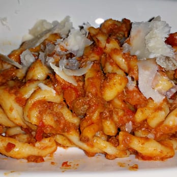 Tuscan Kitchen - bolognese - Italian Near Me - Burlington, Massachusetts Tuscan Kitchen - bolognese - Italian Near Me - Burlington, Massachusetts