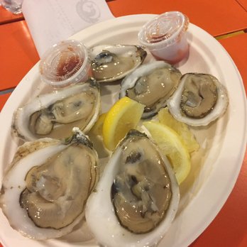 Red's Best - Oysters. Fresh and delicious. - Seafood Near Me - Boston, Massachusetts