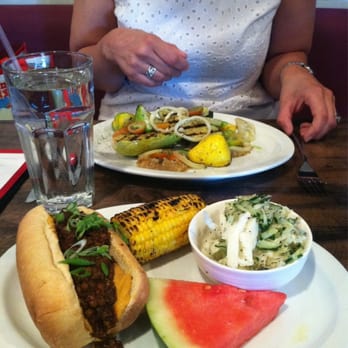 Modern Love - The beez neez! Chilli cheese Dogg - Vegan Near Me - Omaha, Nebraska