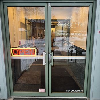 Roberto's - Entrance - Salad Near Me - Anchorage, Alaska